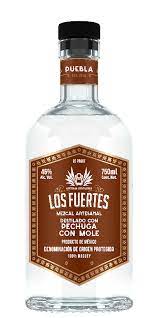MEZCAL LOS FUERTES DESTILADO CON MOLE (PECHUGA) 750 ML